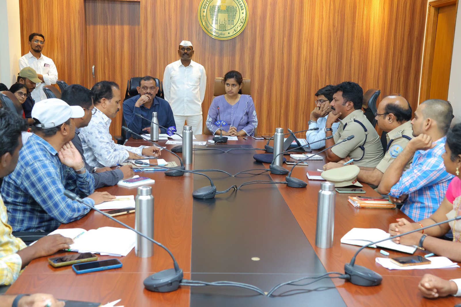 మట్టి, ఇసుక లభ్యత కోసం సులభతర విధానాన్ని రూపొందించాలి