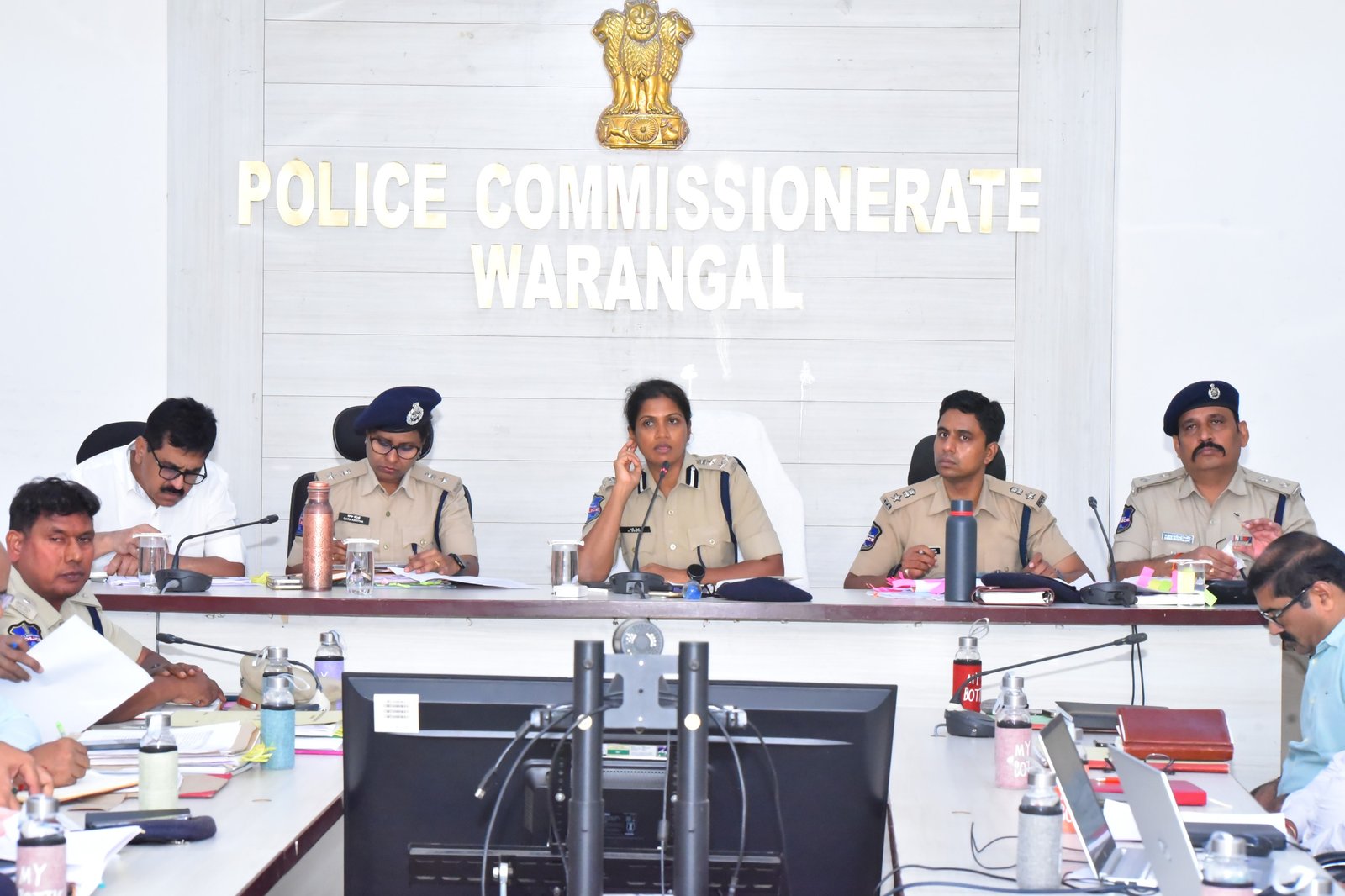 రౌడీ షీటర్ల వ్యవహర శైలిపై నిరంతరం నిఘా పెట్టాలి