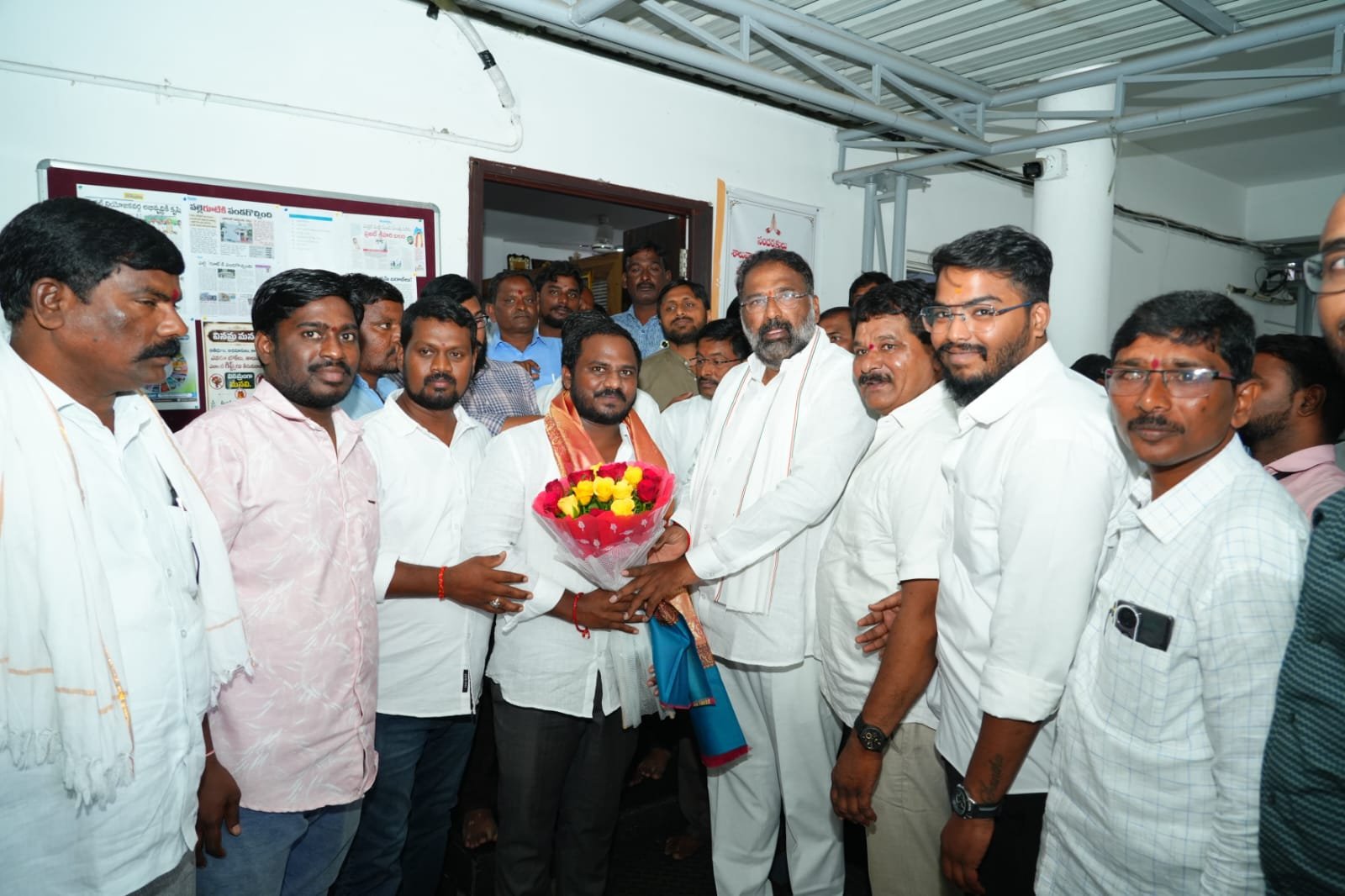 మంత్రి వాకిటి శ్రీహరి చొరవతో పండుగ సాయన్న జయంతి, వర్ధంతులపై అధికారిక ప్రకటన
