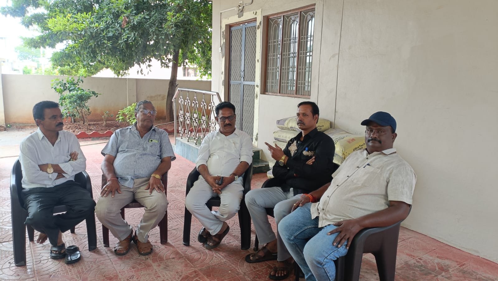 తెలంగాణ రాష్ట్ర వర్కింగ్ జర్నలిస్టుల సంఘం  రాష్ట్ర అధ్యక్షులు కె. విరహత్ అలీ కి మాతృ వియోగం 