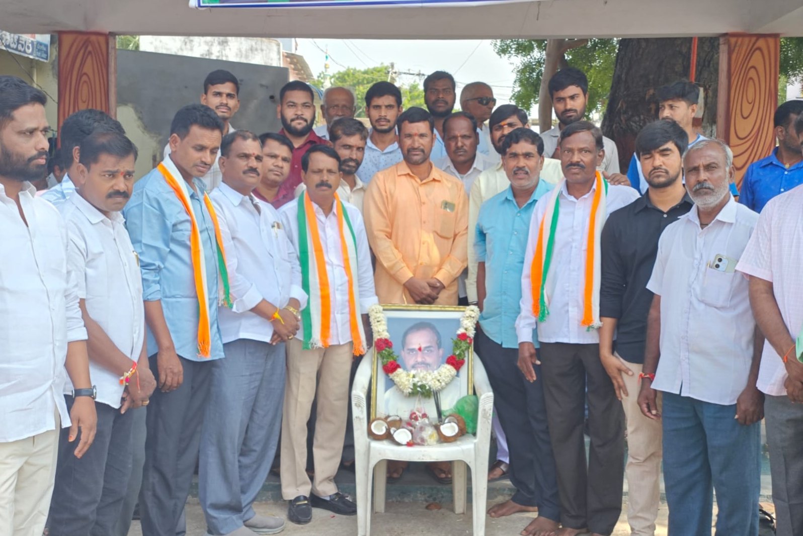 సంస్థాన్ నారాయణపురం లో ఘనంగా వైఎస్సార్ వర్ధంతి 