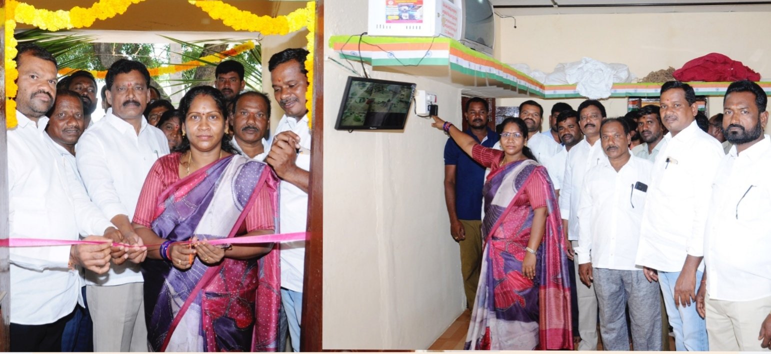 చౌటుప్పల్: లక్కారం 8 వ వార్డులో సీసీ కెమెరాల ఏర్పాటు, మరియు శంకుస్థాపన కార్యక్రమంలో పాల్గొన్న మున్సిపల్ చైర్ పర్సన్: పావని రమేష్ గౌడ్ 