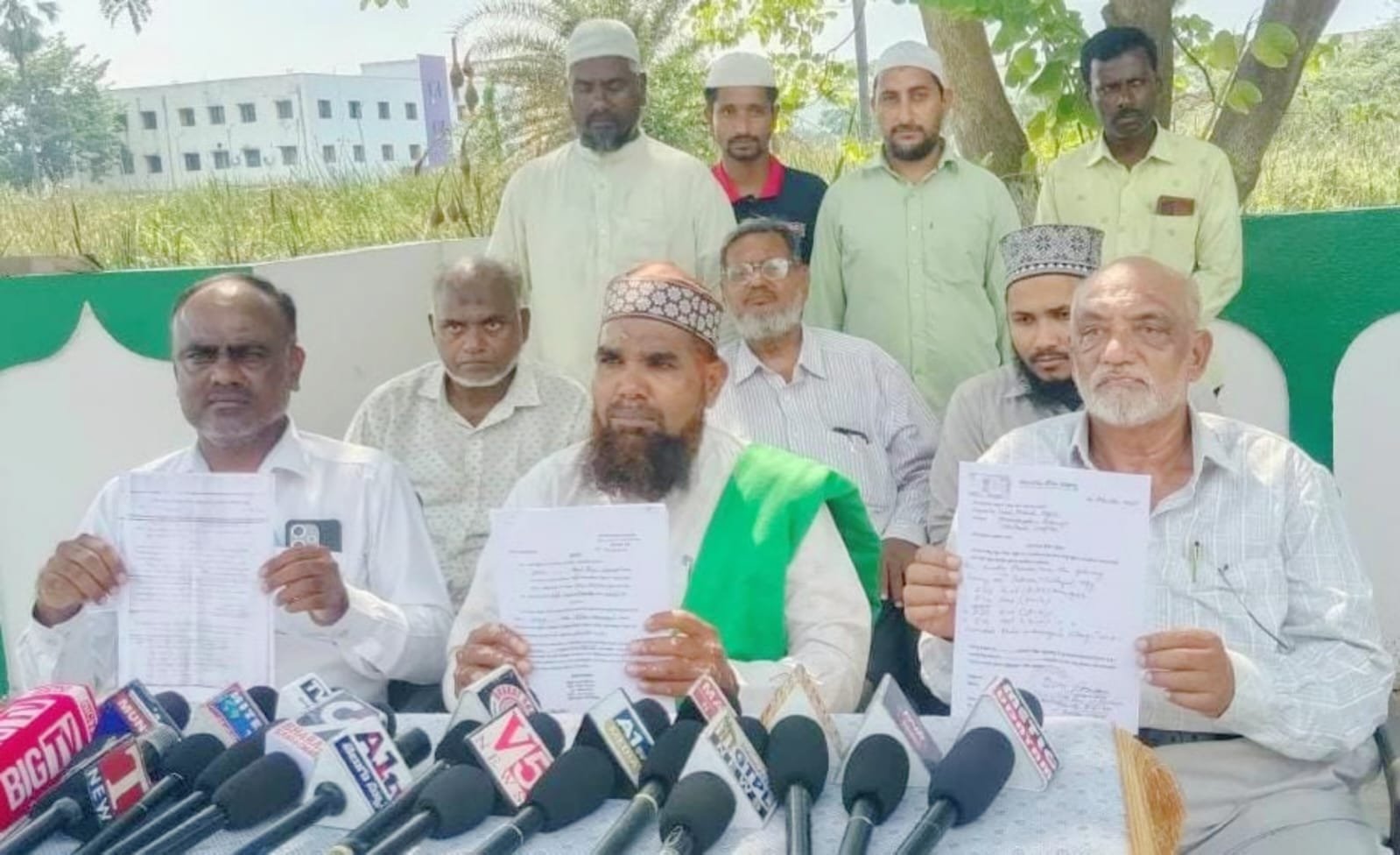 ఉర్సు జాగిర్ దర్గా వక్ఫ్ భూముల సర్వేను వెంటనే పునఃప్రారంభించాలి:జిందా బిక్కన్ ధర్వేష్ ఉర్సు జాగిర్ దర్గా కమిటీ