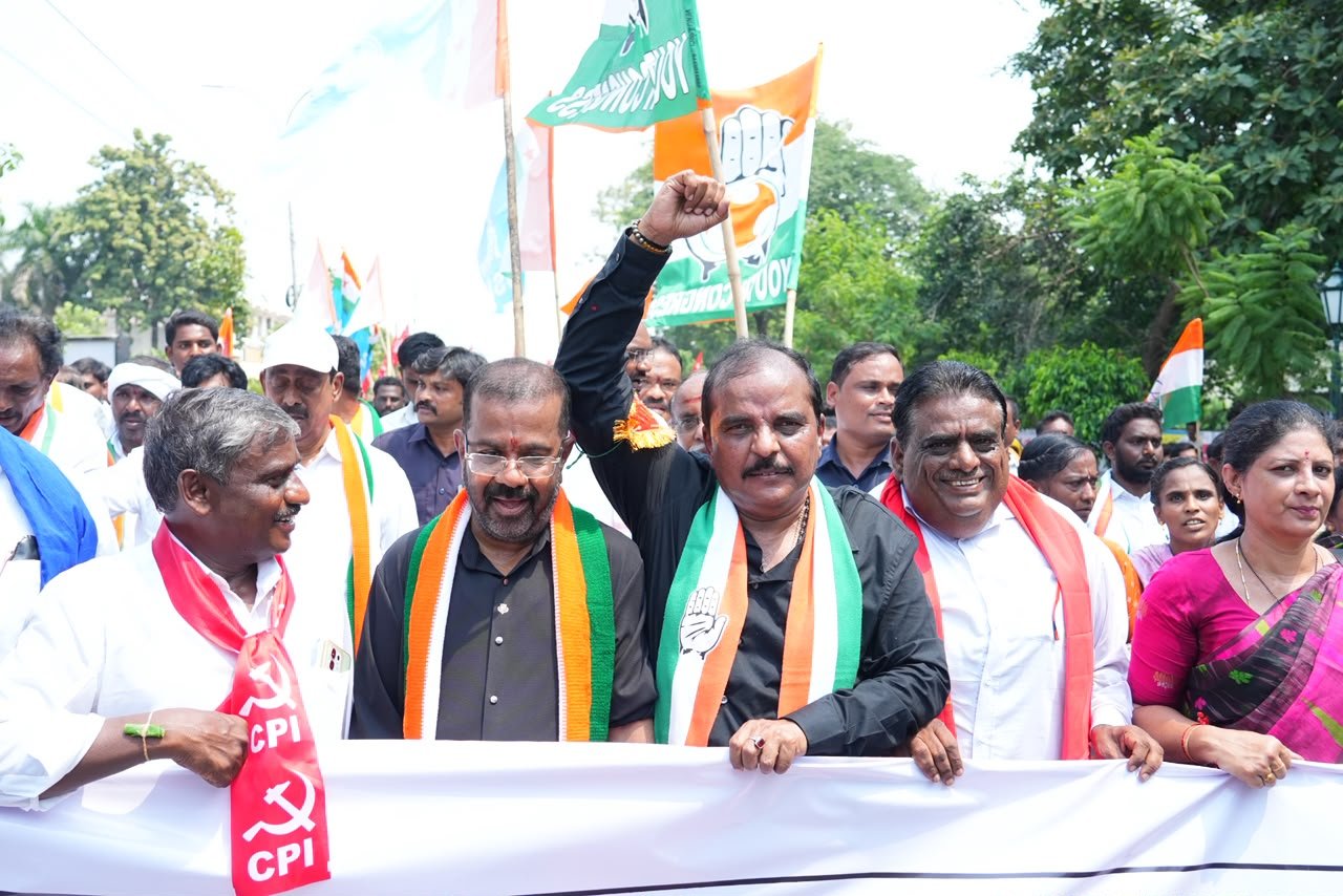 హనుమకొండలో కేంద్ర ఎన్నికల ప్రధాన అధికారి జ్ఞానేష్ కుమార్ రాజీనామా డిమాండ్