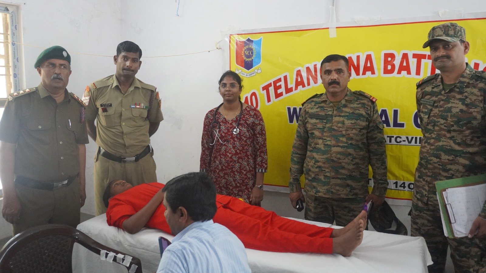 మామ్నూరు పీటీసీలో యువ ఆపదా మిత్ర శిక్షణ.. రెడ్‌క్రాస్ ఆధ్వర్యంలో రక్తదాన శిబిరం